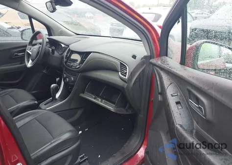 2018 Chevrolet Trax 1Lt from USA, damaged, VIN 3GNCJLSB7JL162956